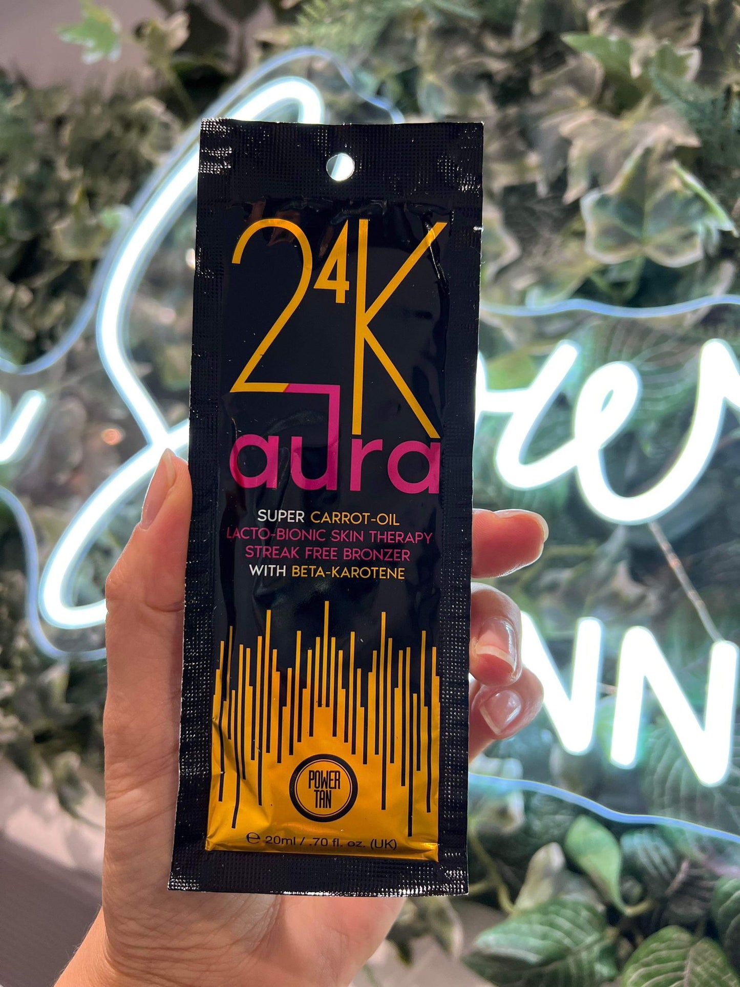 Power Tan 24K Aura Super Carrot Oil - 20ml Sachet